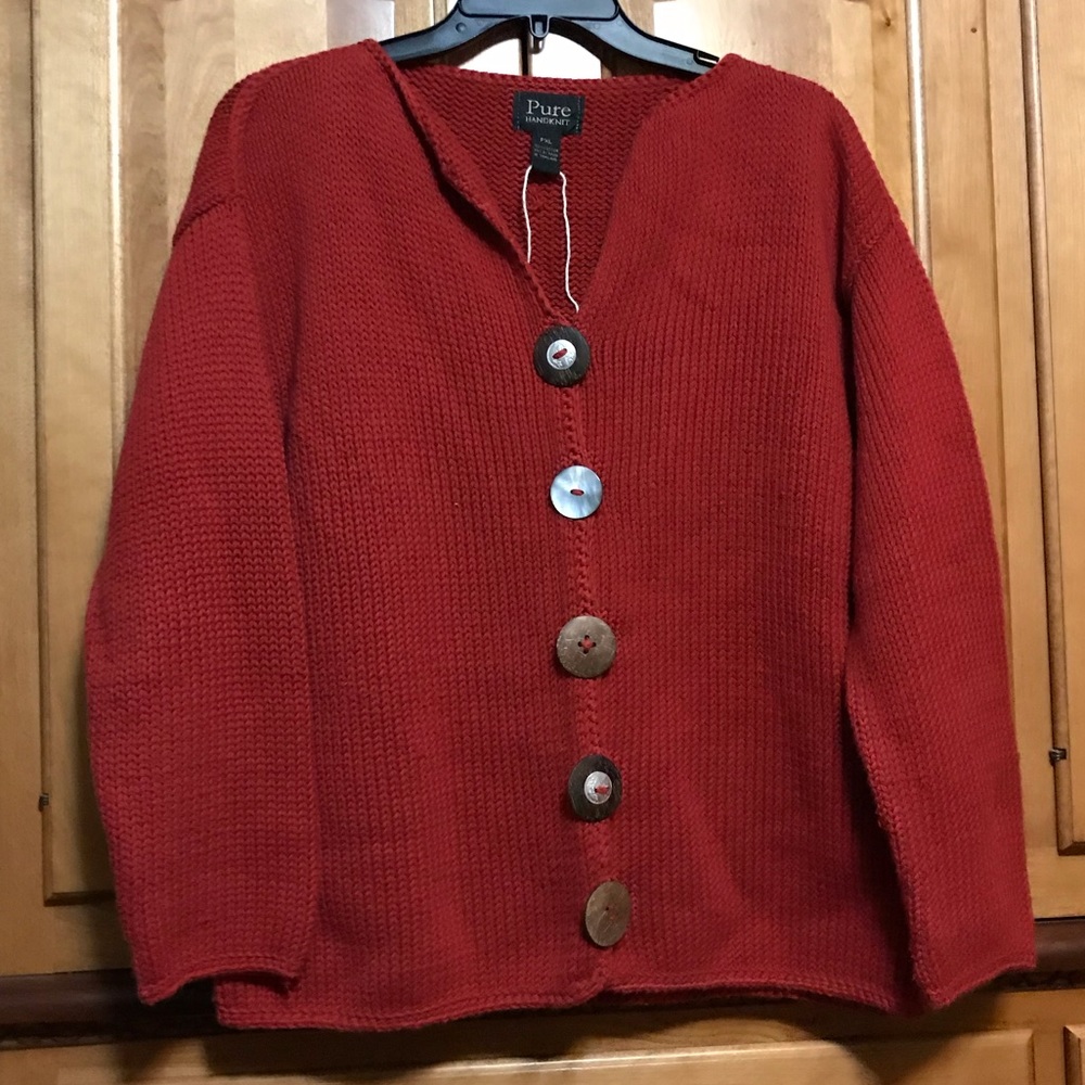 PURE. Hand knit sweater, red with statement buttons.